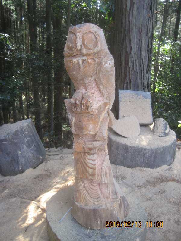 チェーンソーアート製作販売、もみじ苗木の生産販売の原山もみじ家