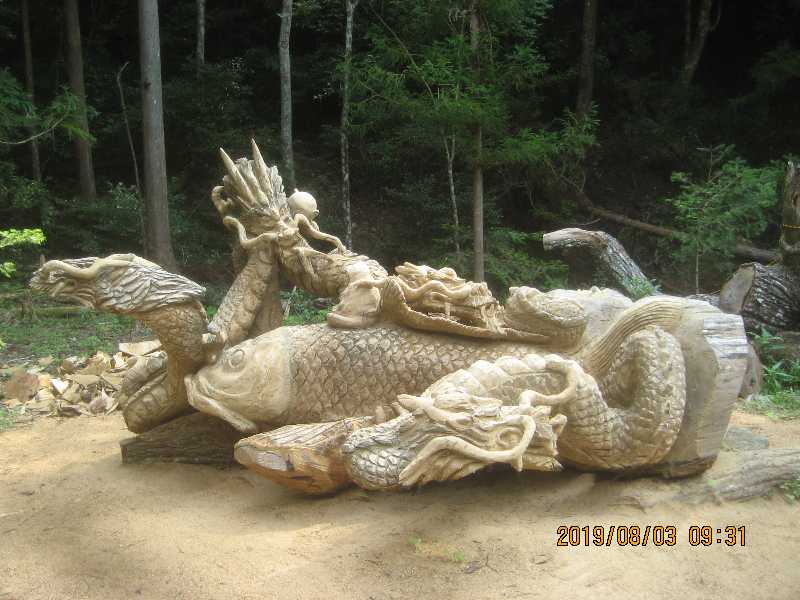 チェーンソーアート 稲妻龍剣 RYU037502